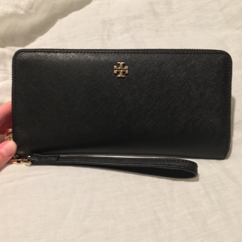Tory Burch Long Wallet